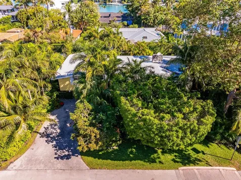 669 S Mashta Drive Key Biscayne FL 33149