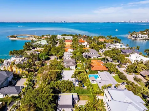669 S Mashta Drive Key Biscayne FL 33149
