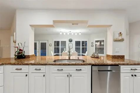 11680 NW 4th Street Plantation FL 33325