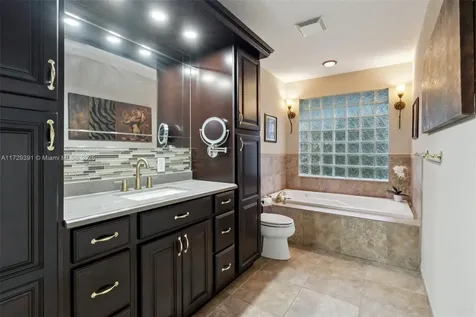 11680 NW 4th Street Plantation FL 33325