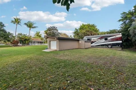 11680 NW 4th Street Plantation FL 33325