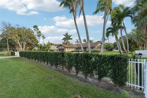 11680 NW 4th Street Plantation FL 33325