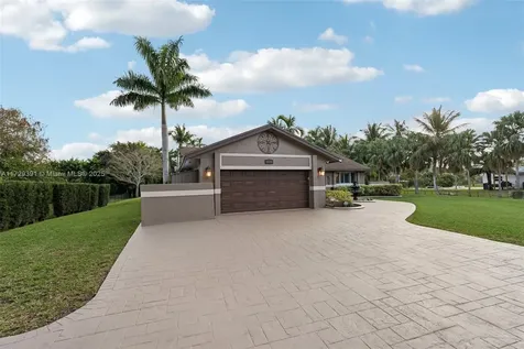 11680 NW 4th Street Plantation FL 33325