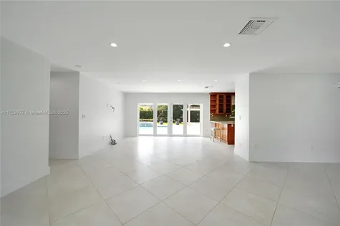 10302 SW 119th Street Miami FL 33176