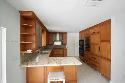 10302 SW 119th Street Miami FL 33176