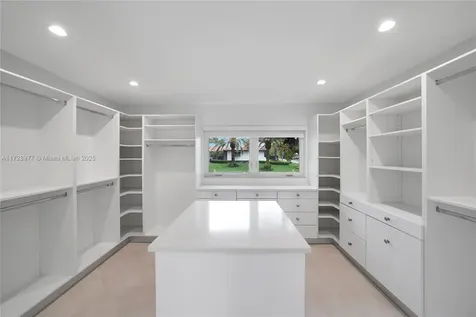 10302 SW 119th Street Miami FL 33176