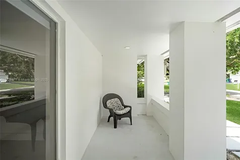 10302 SW 119th Street Miami FL 33176