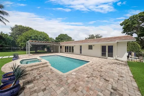 10302 SW 119th Street Miami FL 33176