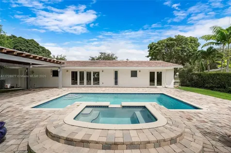 10302 SW 119th Street Miami FL 33176