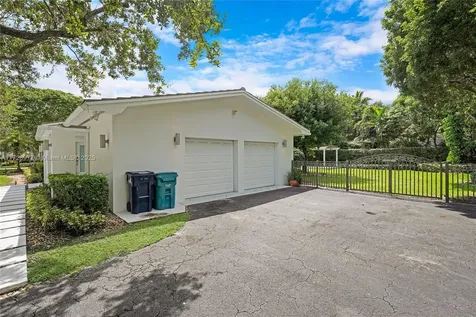 10302 SW 119th Street Miami FL 33176