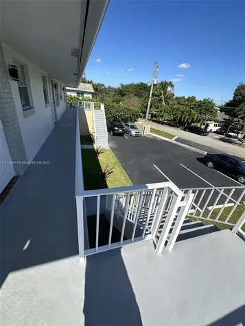 6101 Garfield Street Hollywood FL 33024