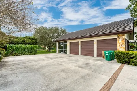 3361 SW 116th Avenue Davie FL 33330