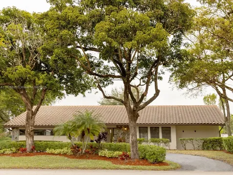8491 Gatehouse Road Plantation FL 33324