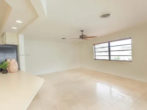 8491 Gatehouse Road Plantation FL 33324