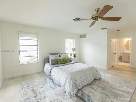 8491 Gatehouse Road Plantation FL 33324