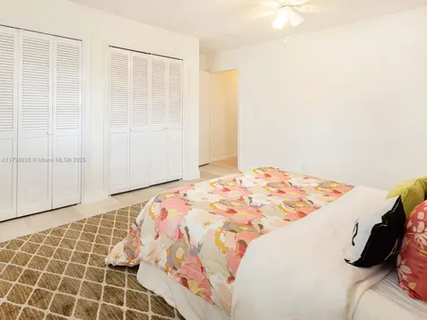 8491 Gatehouse Road Plantation FL 33324