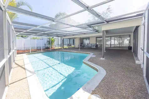 8491 Gatehouse Road Plantation FL 33324