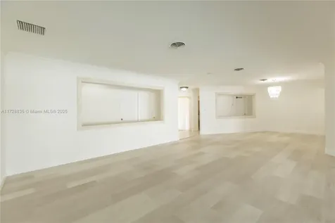 8491 Gatehouse Road Plantation FL 33324
