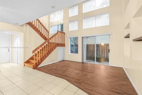 10024 NW 5th Street Plantation FL 33324