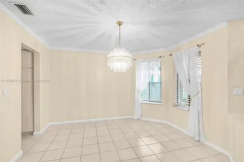 10024 NW 5th Street Plantation FL 33324