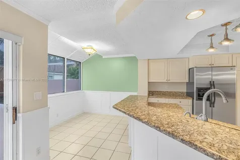 10024 NW 5th Street Plantation FL 33324