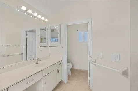 10024 NW 5th Street Plantation FL 33324