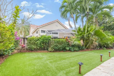 10024 NW 5th Street Plantation FL 33324