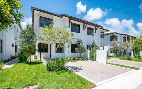 6650 SW 84th Street Miami FL 33143