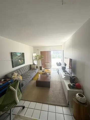 1650 NE 115th Street Miami FL 33181