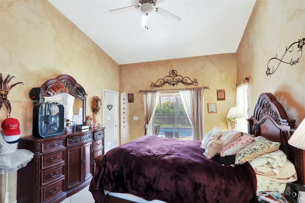 9814 NW 28th Place Coral Springs FL 33065