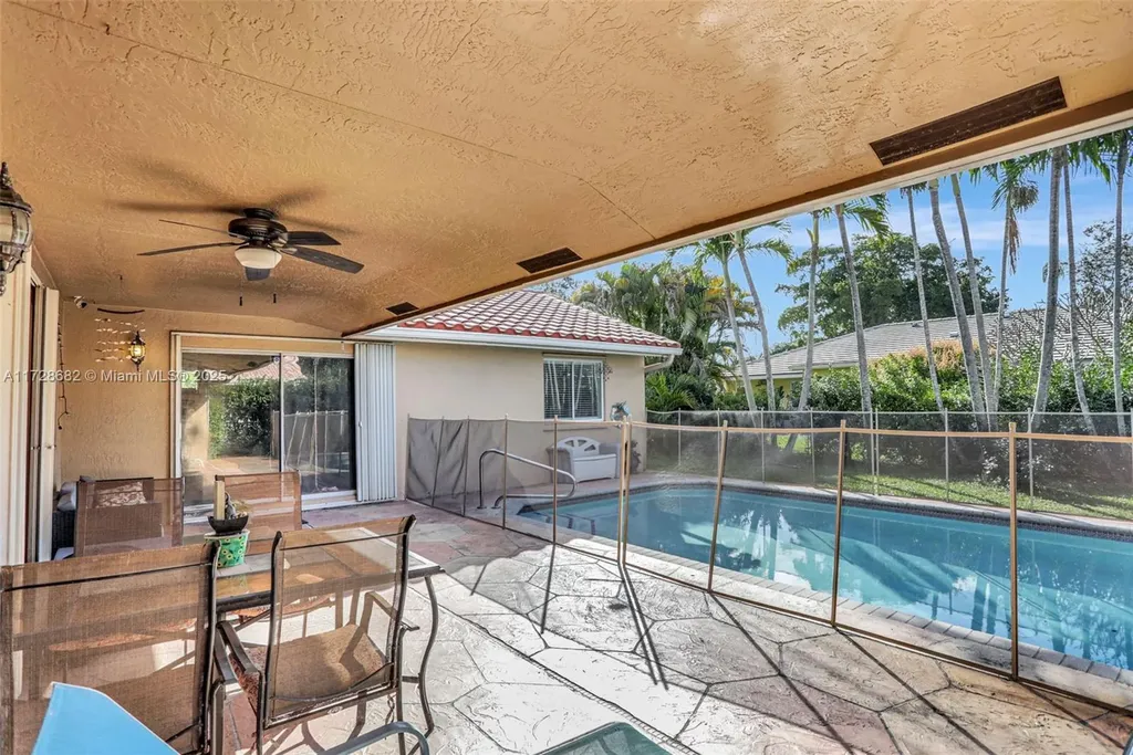 9814 NW 28th Place Coral Springs FL 33065