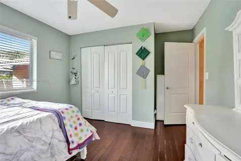 9814 NW 28th Place Coral Springs FL 33065