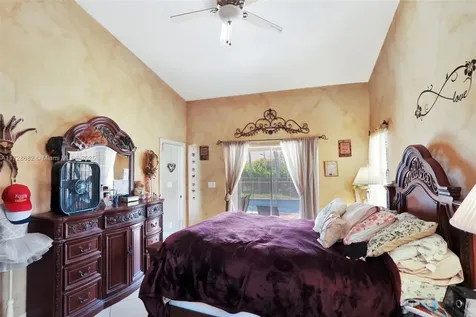9814 NW 28th Place Coral Springs FL 33065