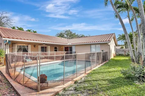 9814 NW 28th Place Coral Springs FL 33065