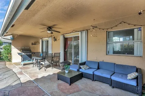 9814 NW 28th Place Coral Springs FL 33065