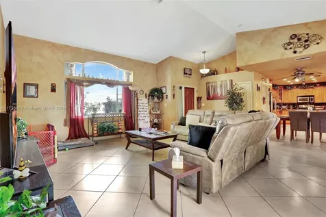 9814 NW 28th Place Coral Springs FL 33065