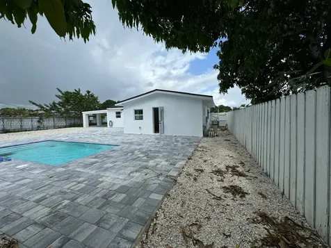 10050 SW 171st Street Miami FL 33157
