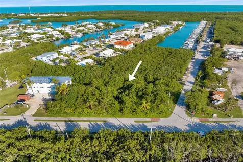 300 Coco Plum Marathon FL 33050
