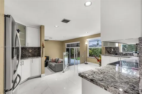 9793 NW 29th Terrace Doral FL 33172