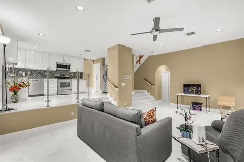 9793 NW 29th Terrace Doral FL 33172