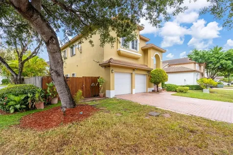 9793 NW 29th Terrace Doral FL 33172