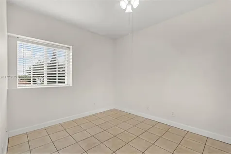 9793 NW 29th Terrace Doral FL 33172