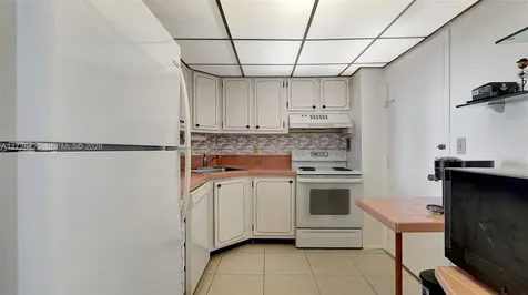 3015 N Ocean Boulevard Fort Lauderdale FL 33308