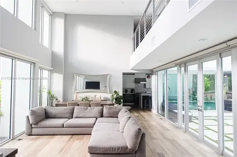 6790 SW 72 Street South Miami FL 33143