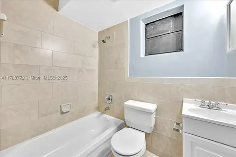 365 NW 8th Street Miami FL 33136