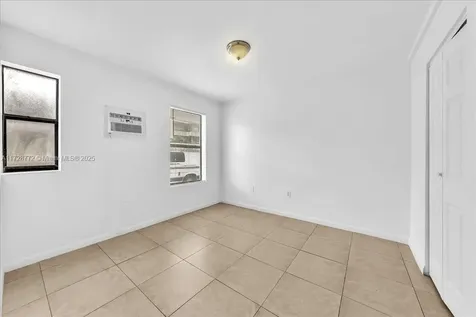 365 NW 8th Street Miami FL 33136