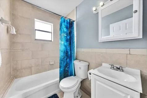 365 NW 8th Street Miami FL 33136