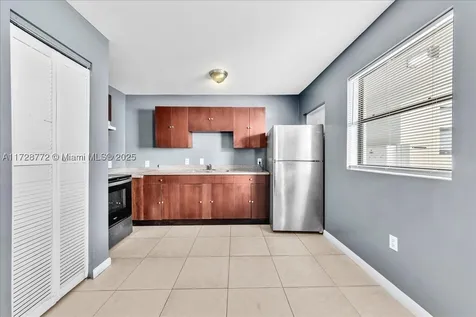 365 NW 8th Street Miami FL 33136
