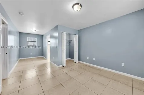 365 NW 8th Street Miami FL 33136
