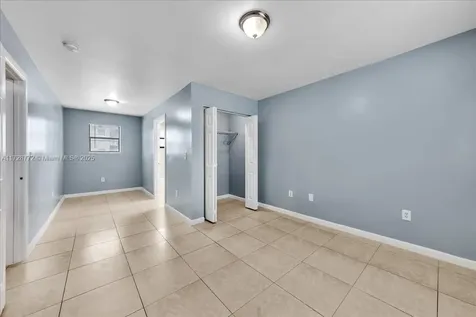 365 NW 8th Street Miami FL 33136